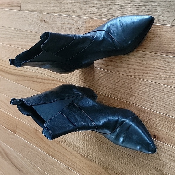 Napoleoni Pointed Black Boots size 37 (runs narrow) great condition - Picture 2 of 4